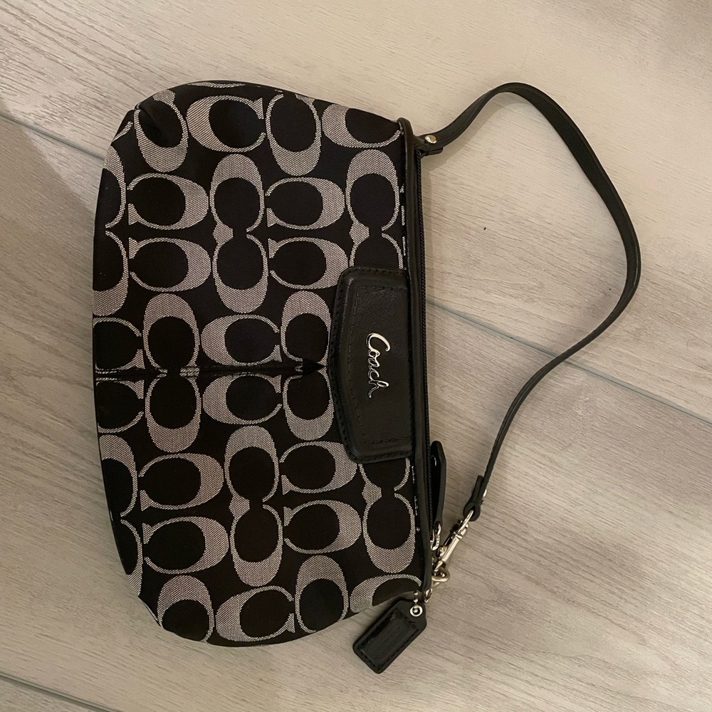 Coach mini purse/wristlet